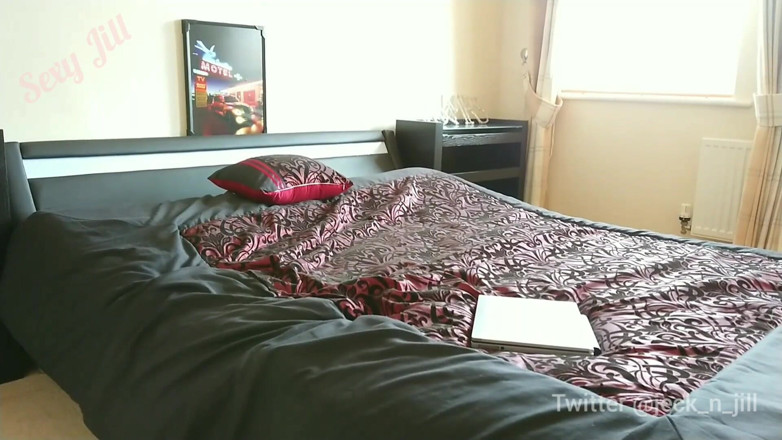 POV_Indian: Tânăra cumnată indiană își înșală soțul cu fratele său vitreg - poveste sexuală...