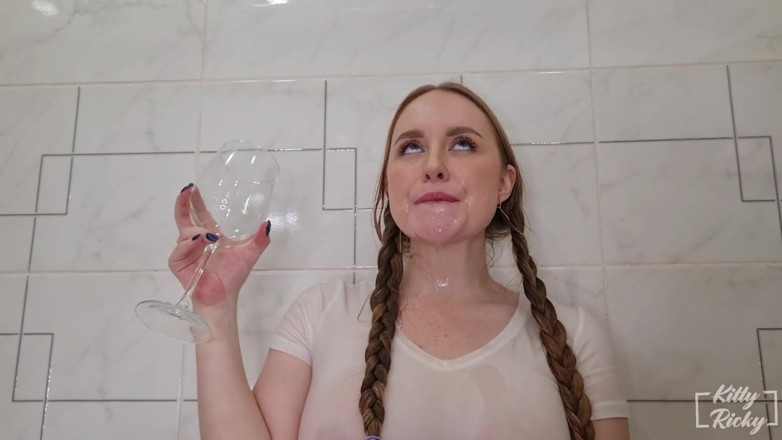 Kelsi69: Våt T-shirt tävling