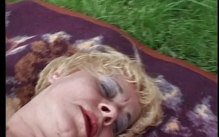 Solo Sensations: Sexy older blonde babe masturbates outside