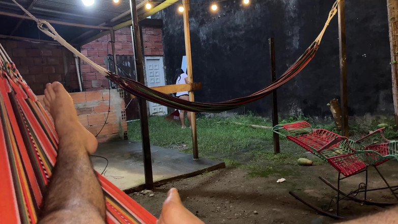 EMY_AND_JONH: Reverzní kouření sousedky