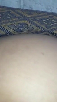 Våt tight asiatisk fitta behöver komma inuti snälla knulla mig knappast