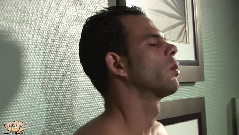 ThugBoy: Hunter santiago dan lee gonzales - dari klub malam