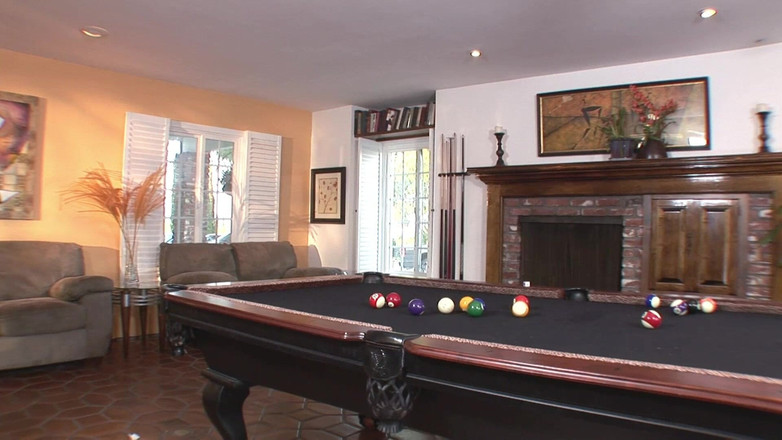 Perv Milfs n Teens: Kacey Jordan ošukaná Alexem Sandersem- Perv milfky n teenky