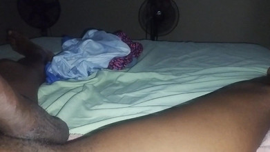 Skyy: Daddy Secret! Stepdaughter Help Daddy Cum!