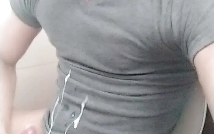 trebol_Jess: Young man jerks off and spills too much cum