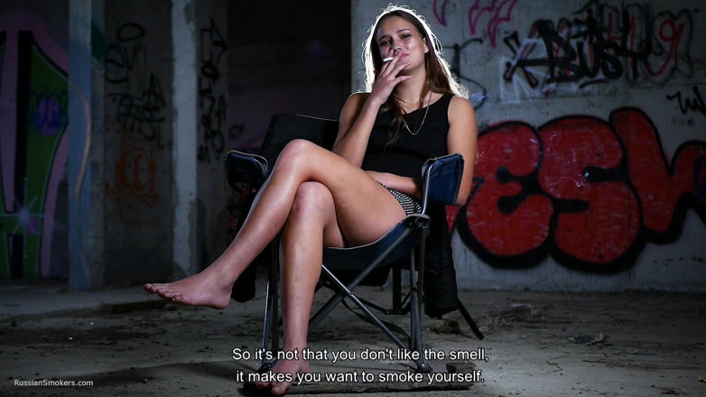 Russian Smokers: Sensual Russian Babe Smoking Cigarette Indoor Vibes