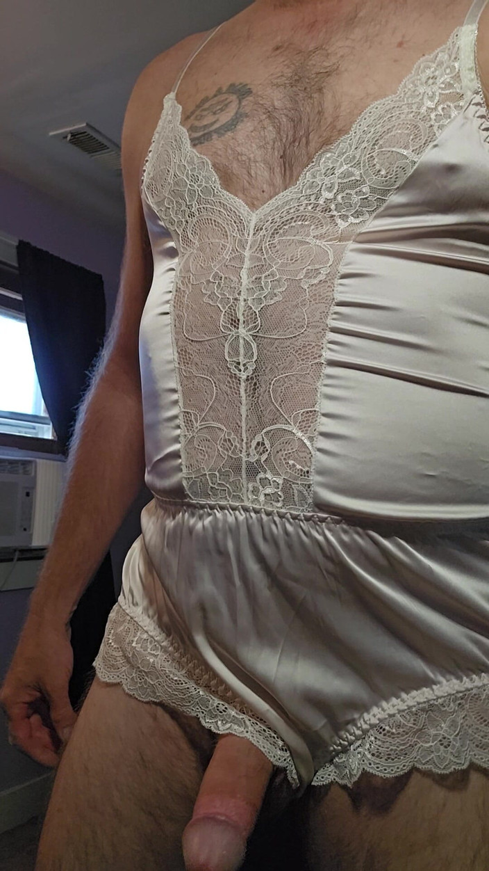 Fantasies in Lingerie: Takový úžasný výstřik