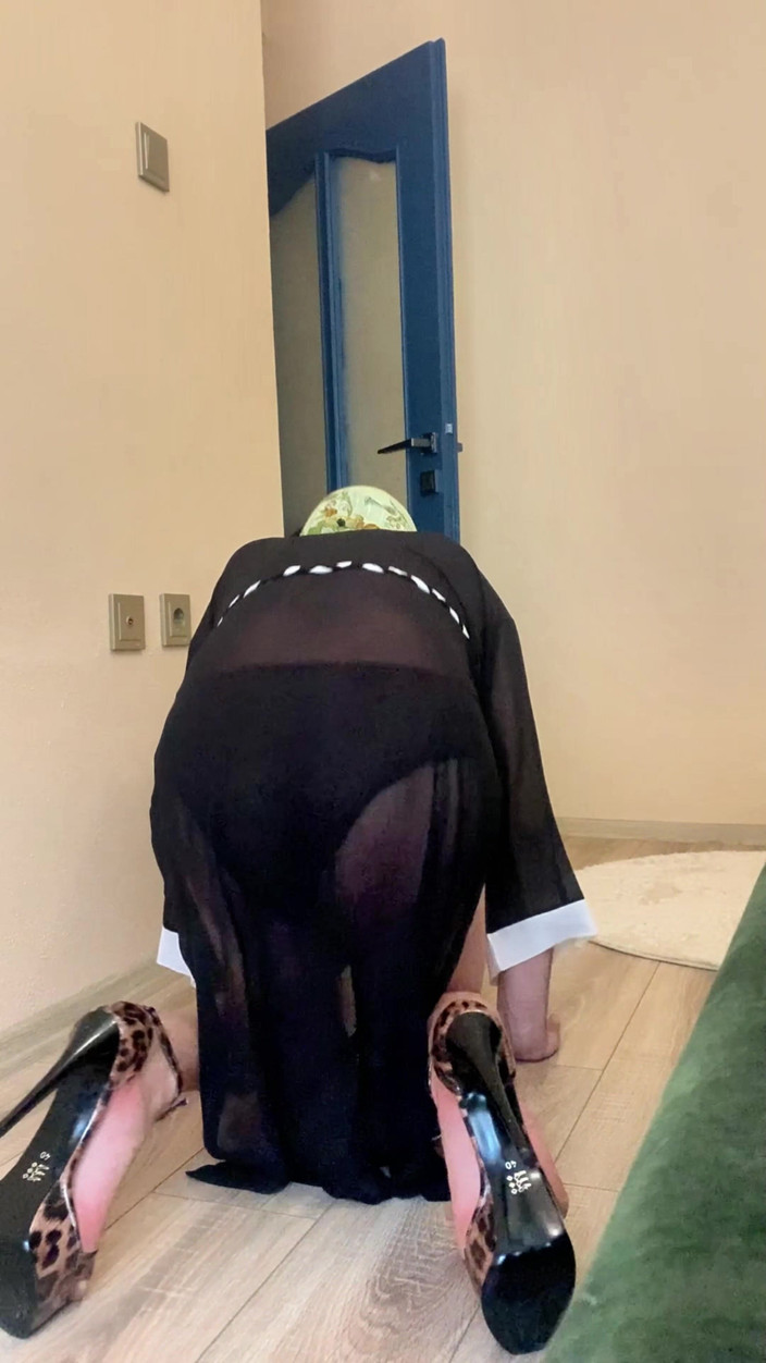 cd_aysemmm: La chemise de nuit transparente de ma belle-mère