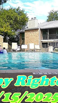 Vicki si suster super semok lagi asik main sama harry di kolam renang