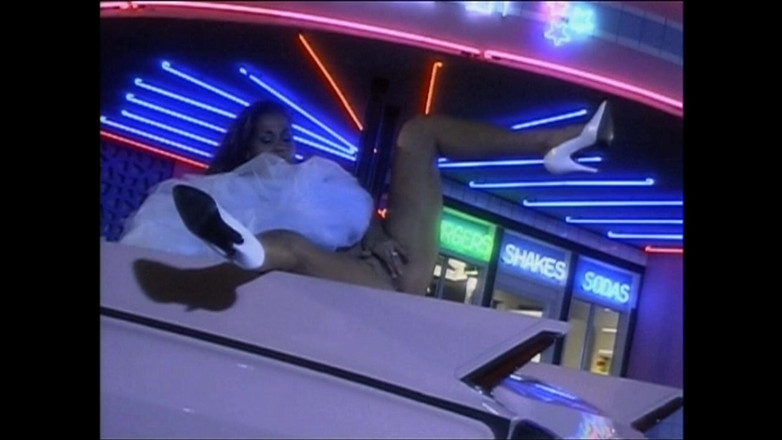 Real Home Made: Nečekaný výstřik pro Alexis