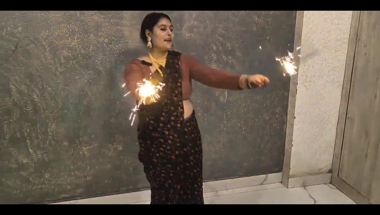 Pujaprem indian: हैप्पी दिवाली लॉट हंटर रॉकेट के साथ मस्ती की