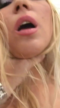 Noch eine blondine, die es hart mag, überall!