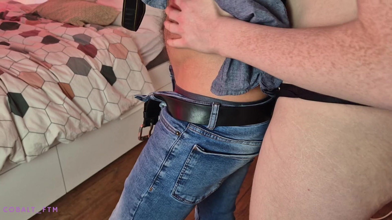 Cobalt FTM: Pelacur Trans menggoda fotografer itu bagian 1