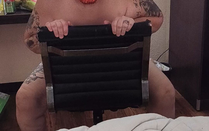 HerculesnVENUS: Teasing N Pleasing Who Is That Under Her Mask? It's...
