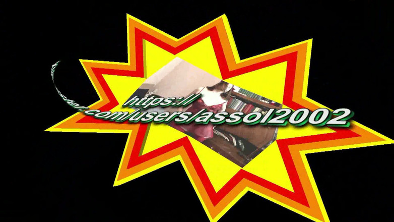 Assol: La ragazza sexy assol fa un pompino al dildo e...