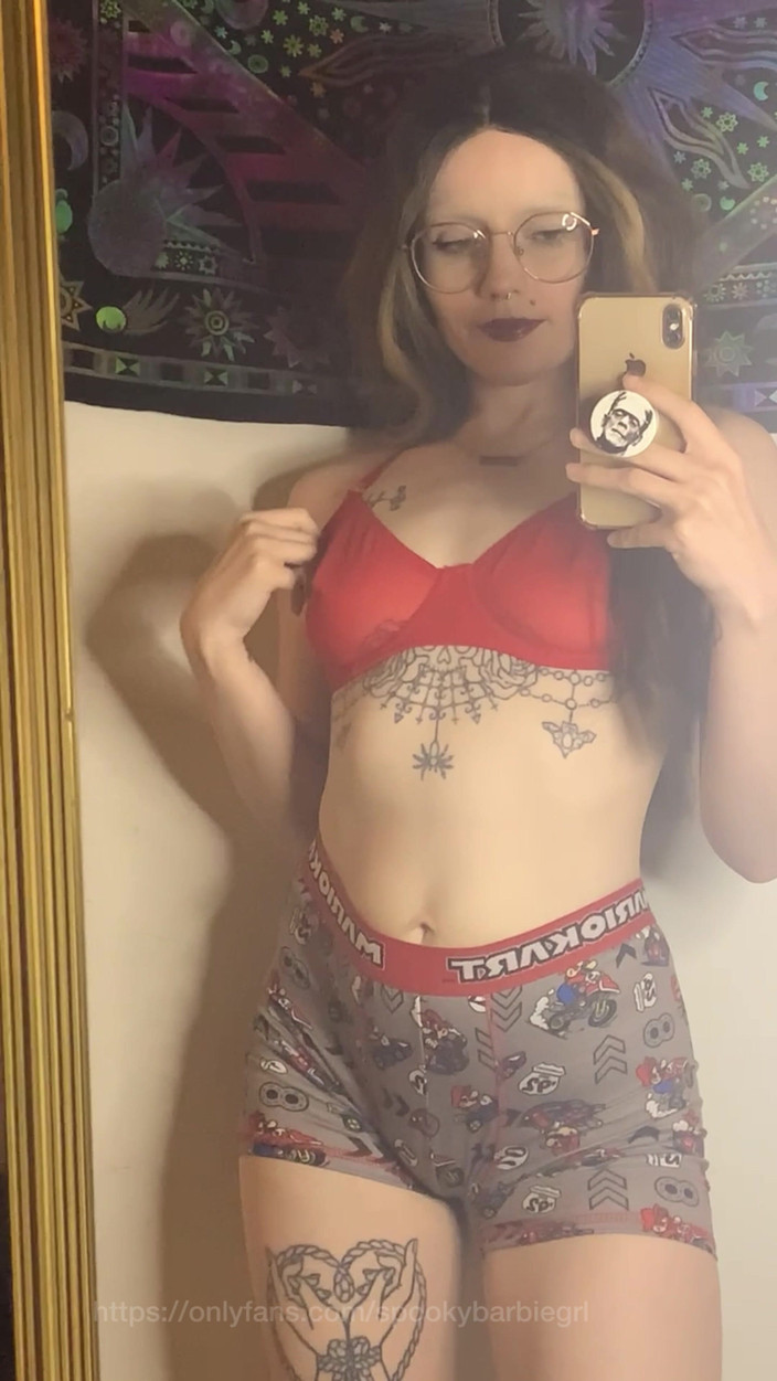 spookybarbiegirl: Spookybarbiegrl Bielizna I Majtki Dziwka Kompilacja