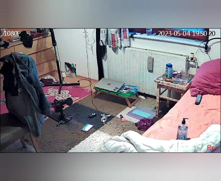 KittieNoOne: Obě díry byly vyvrtané