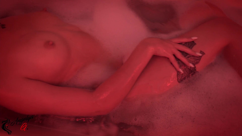 AnGelya G: A Girl with an Excellent Figure Has Fun in the...