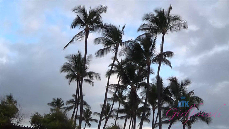 ATK Fans (Girlfriends): Vacaciones virtuales en Hawaii con la costa de Peyton, parte 1