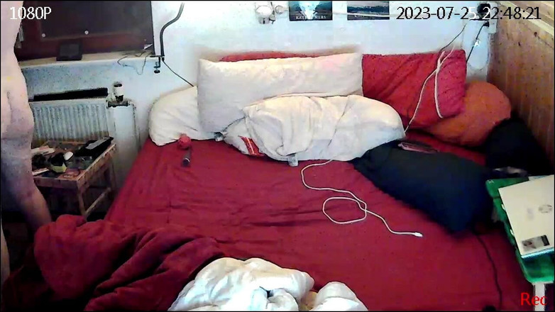 KittieNoOne: 有电话性爱被抓包