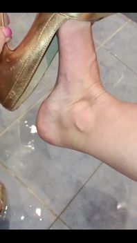 How Sexy Thongs Should Be Treated, Agree!