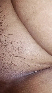 Ateşli Hintli kız erkek arkadaşıyla seks yapıyor