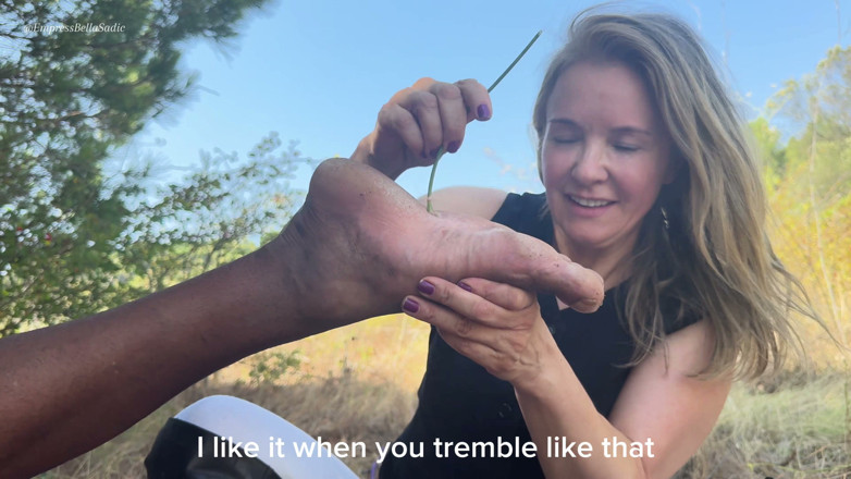 Empress Bella Sadic: A Bound Slave Receives Tickling From Imperatrizbellasadistic