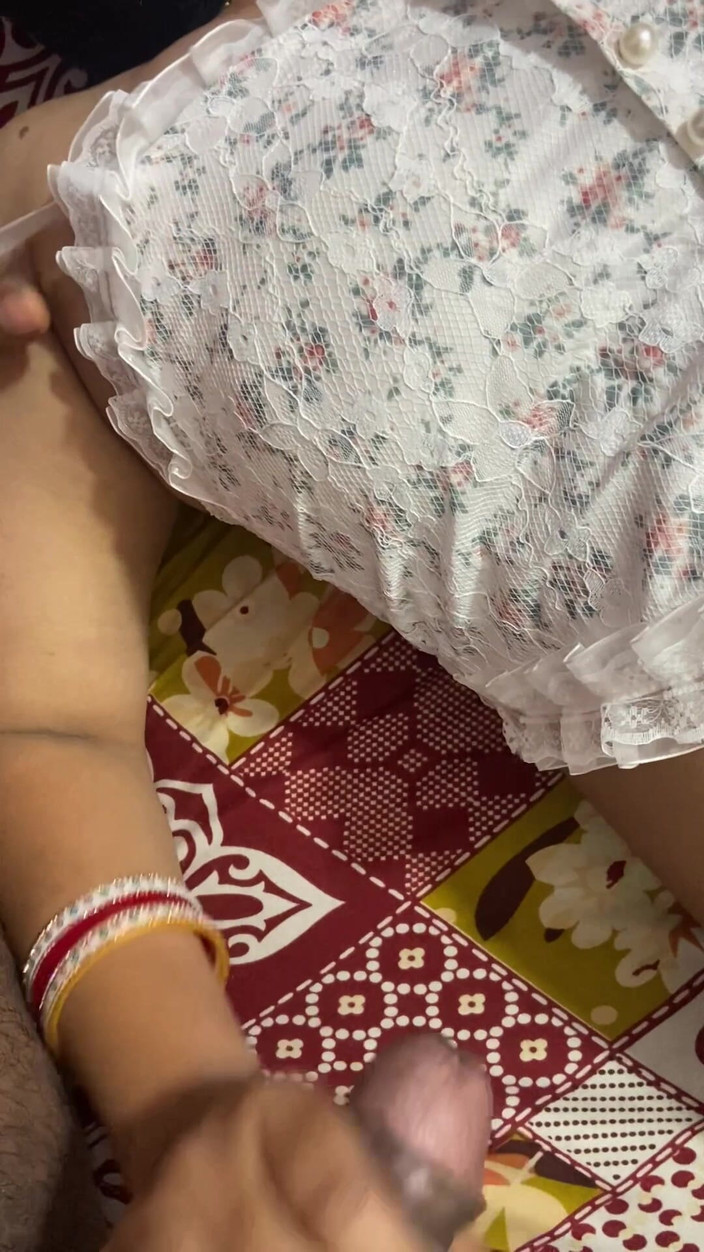 Sexy sonam studio: 親友の妻とセックスする