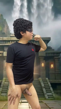 Pelatih dikongkek bosnya buat kali pertama.