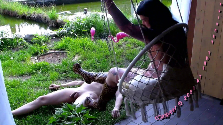Domina Lady Vampira - SM Studio Femdom Empire: Torment garden 2