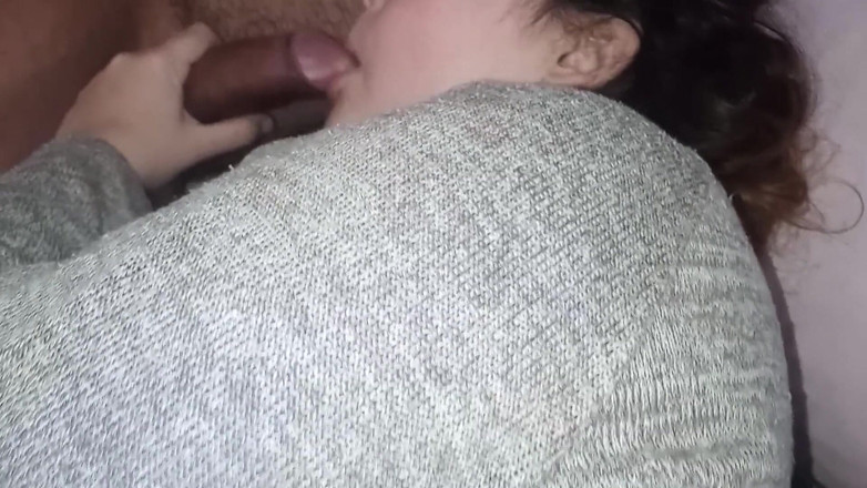 Cuckold Couple Swing: Batangnya lebih besar daripada lengan saya