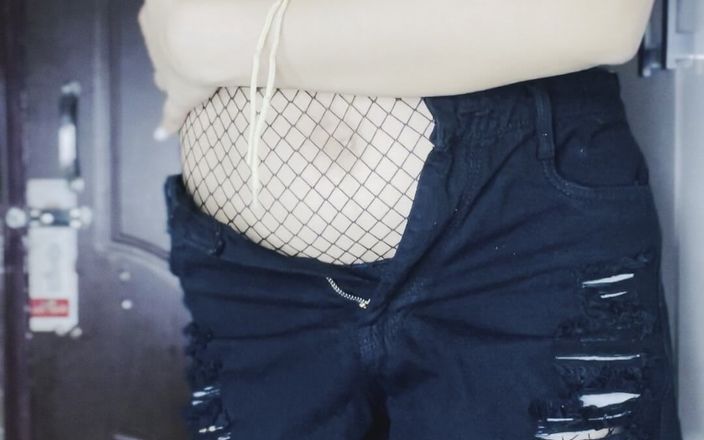 Grey_videos: Seducție în ciorapi
