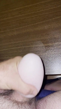 Penis rukáv / vejce mi udělá sperma