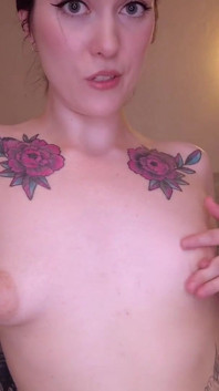 Hablemos de mis tetas extrañas