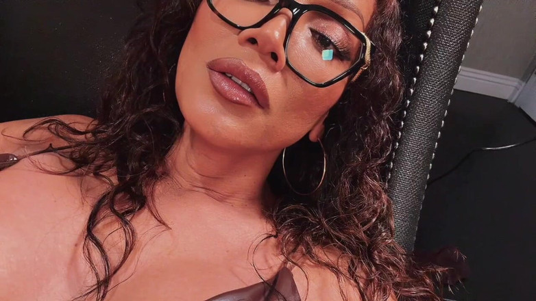 Yasmin Lee Productions: A-77 - Cum Pig in Brooklyn