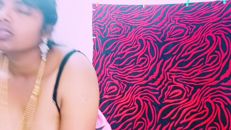 Telugu honey lips: Мачеха и наездница пасынок трахаются. Телугу грязные разговоры.