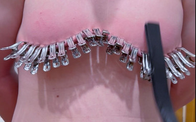 Goddess Dahlia: Meme ucu işkence cezası