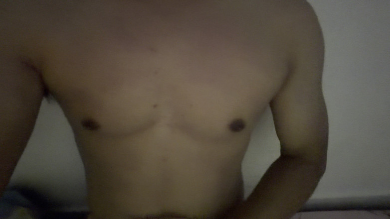 Marcorubio: Chłopiec przystojny mięsień solo spust kutas w domu