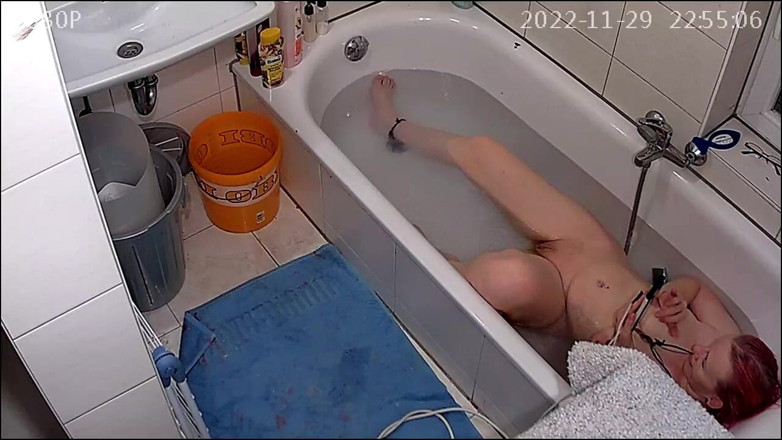KittieNoOne: Caught in the Tub (pt. 2)