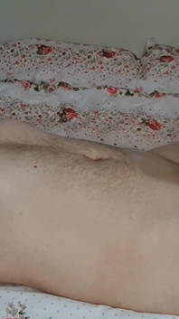 Soție sexy prima dată când sondează uretral pula cu un vibrator uriaș de 30 cm. Labă dură - tachinare și negare