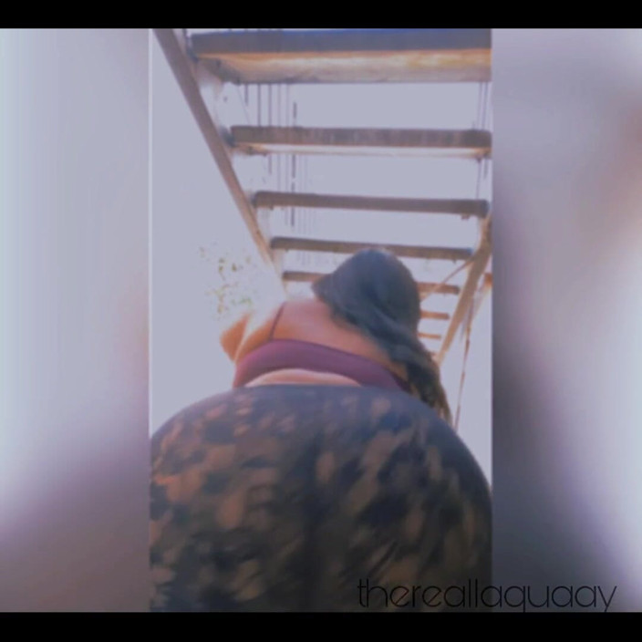 Biggdebbie solo: Make Sure You Watch to the End