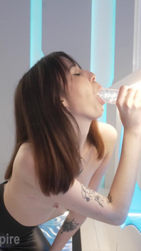 First Asian Anal on a Spaceship