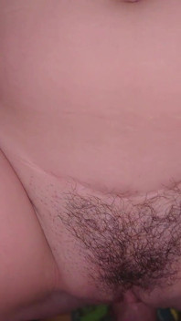 Rekaman seks cewek amatir dengan memek pink ini dientot habis-habisan - close up