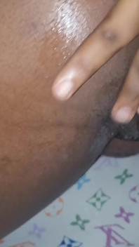 Seduzida por meu amigo lésbico da minha vida real
