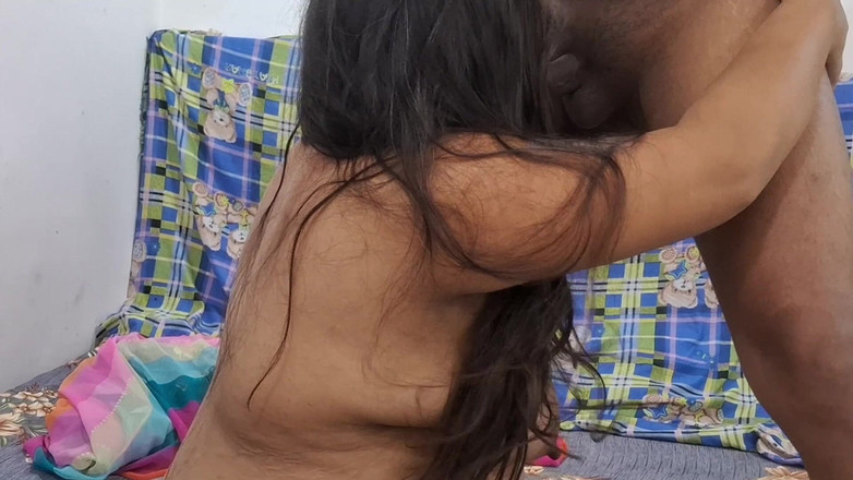 Catchybusty: Desi knubbig Bhabhi vill ha hårdporr