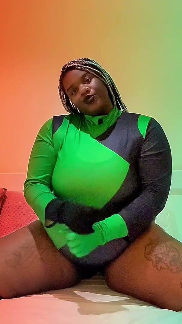Gothic goddess domination mode: Ebony Shego Drains Your Balls and Your Wallet