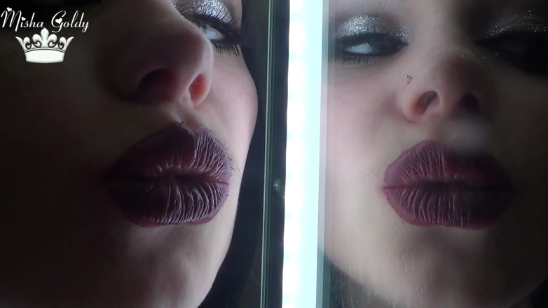 Goddess Misha Goldy: Kiss my huge lips  - and you will be completely mine