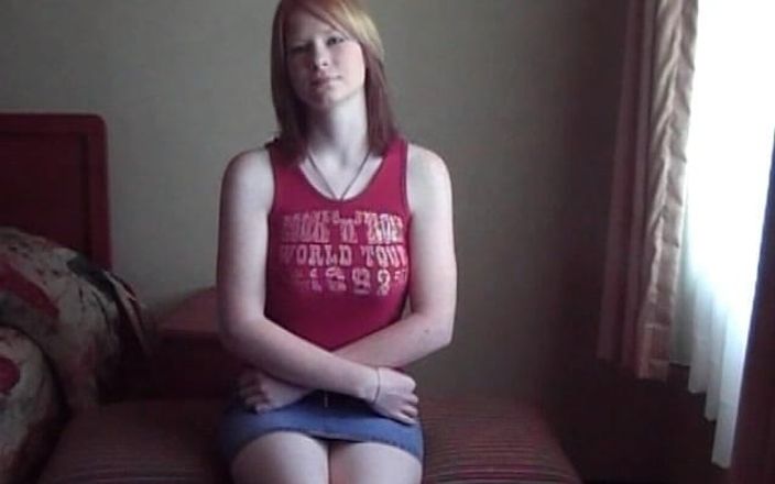 NaughtyMidwestGirls: Ann Marie - 18 lat Ruda po raz pierwszy w aparacie
