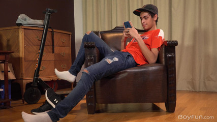 BoyFun Solo: Sexting Scooter Boy.