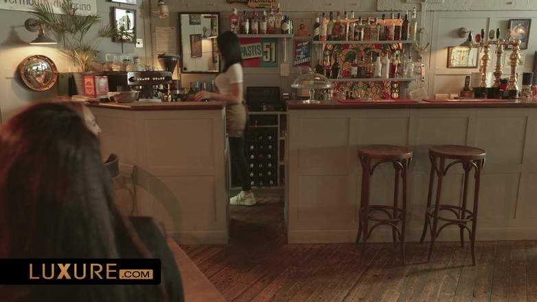 Luxure: Uma Noite de Tentação com Mariska e Alice Martin